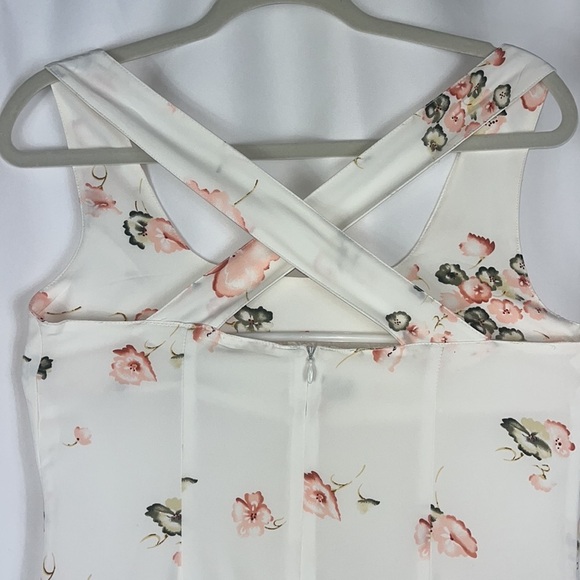 Newport News floral fit/flare flowy midi length dress Sz 8 - Picture 6 of 9